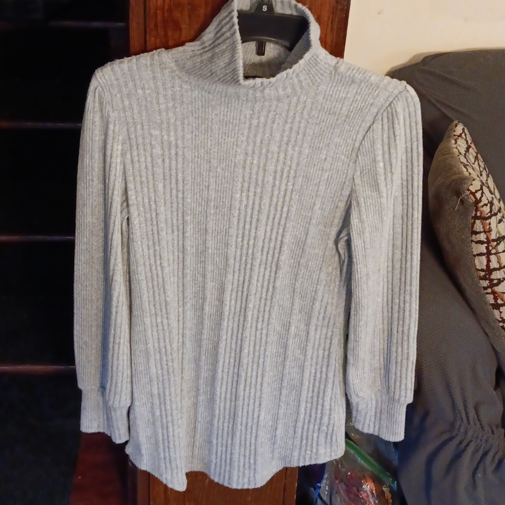 Women's XL grey turtleneck sweater